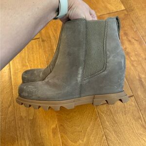 SOREL Joan of Arctic Waterproof Wedge Chelsea Boot